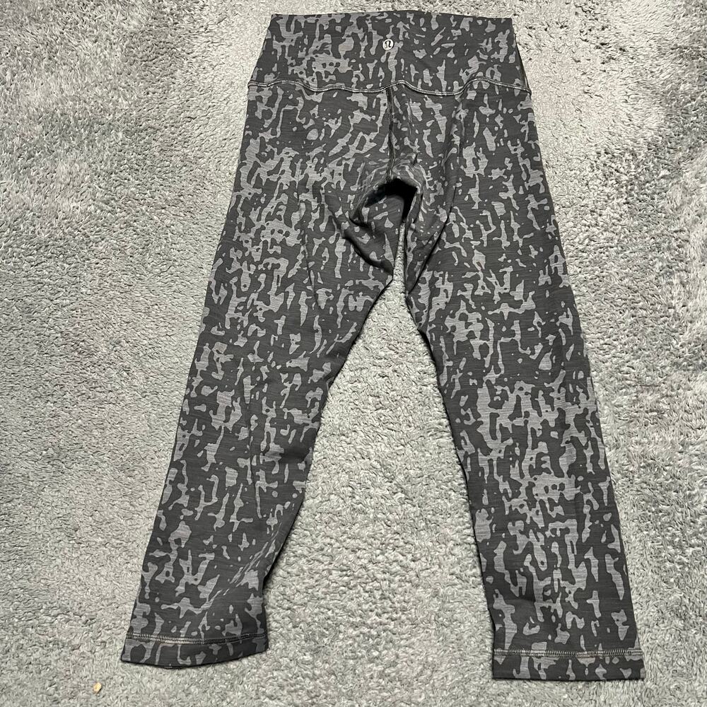 Lululemon Leggings Pants Womens 6 Wunder Train High Rise Crop Animal Gray